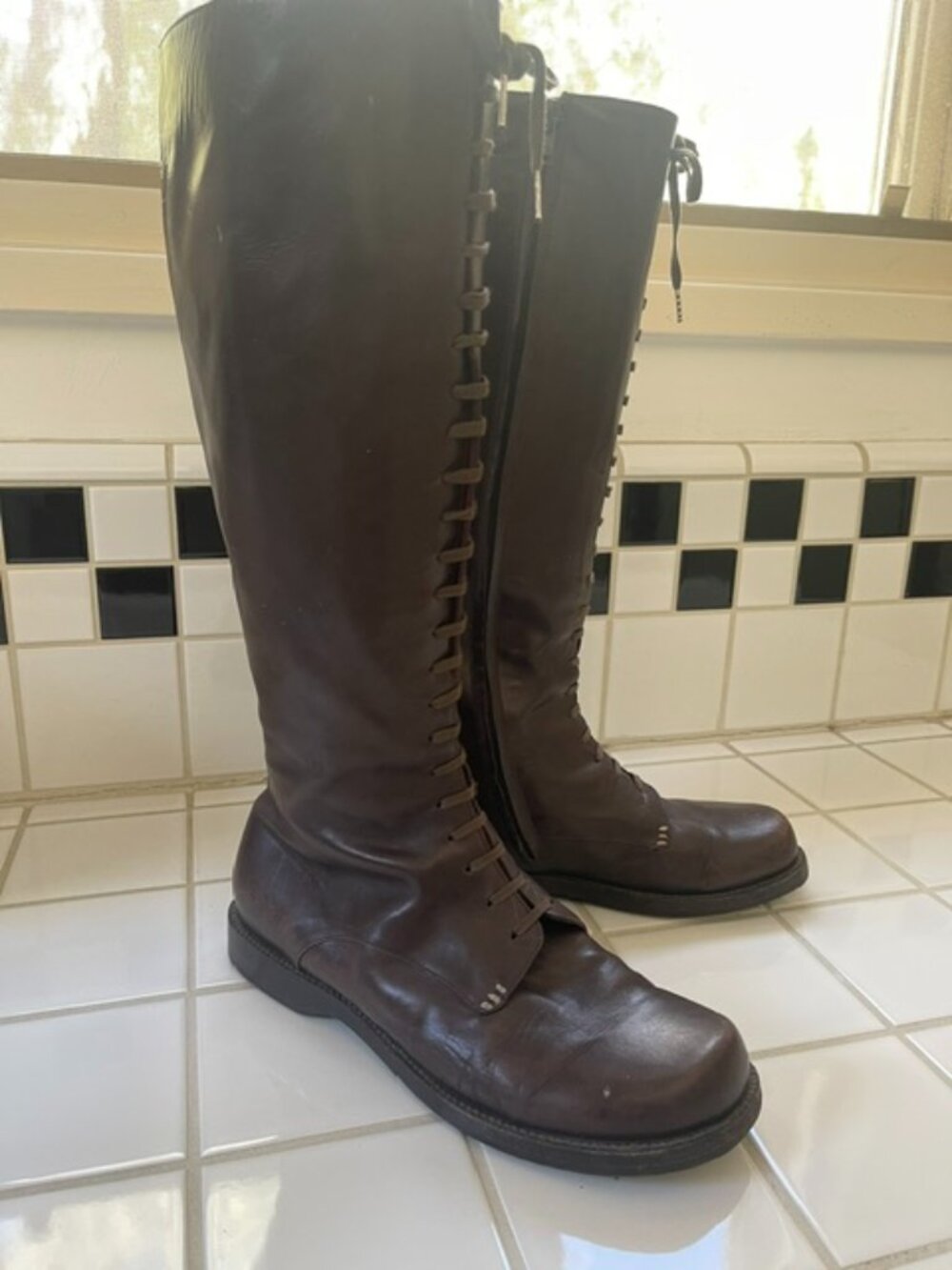 Henri Cuir Tall leather brown boots size 38